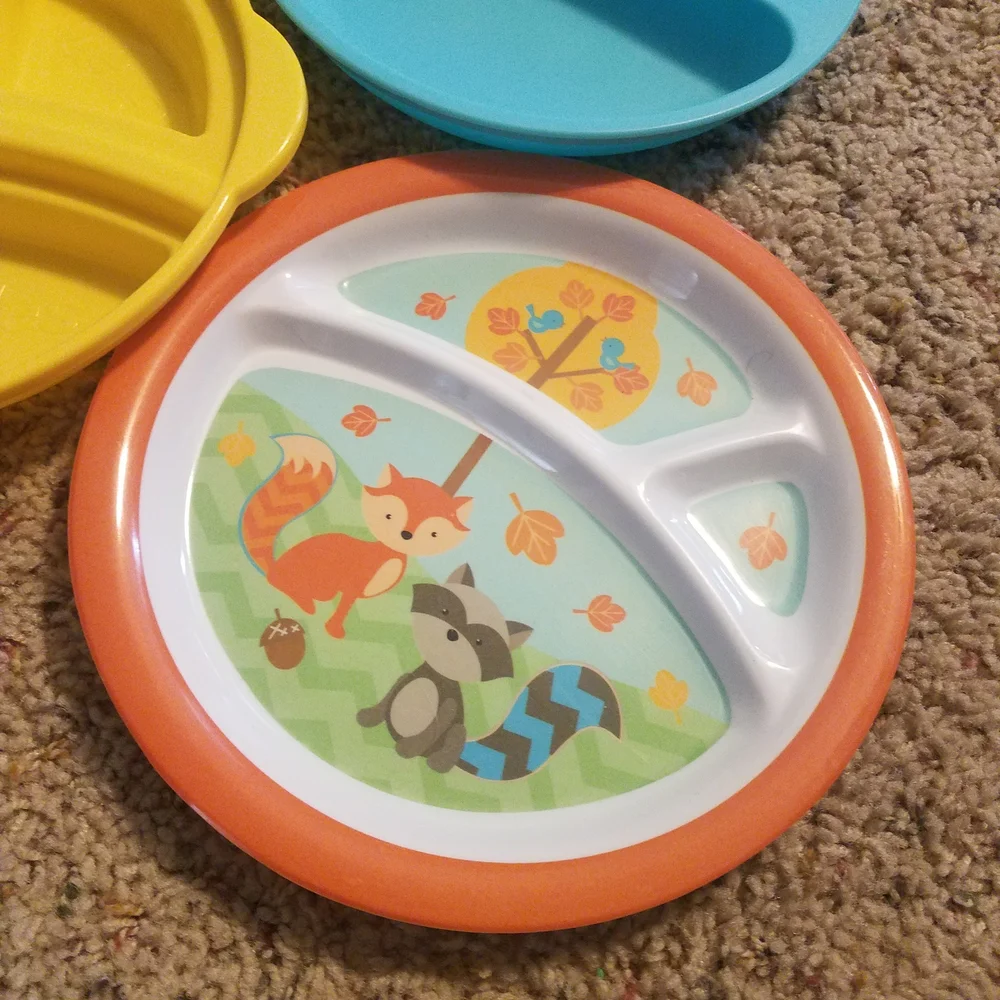 Colorful Divided Kids Plates Set - Picture 2 of 3